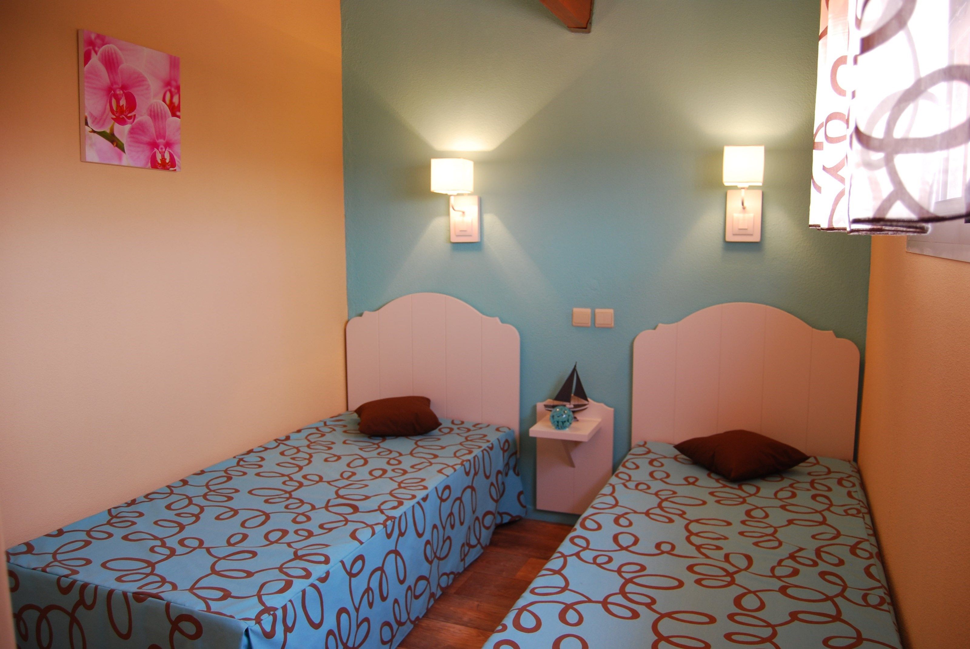 image There are 2 Single beds in this apartment.