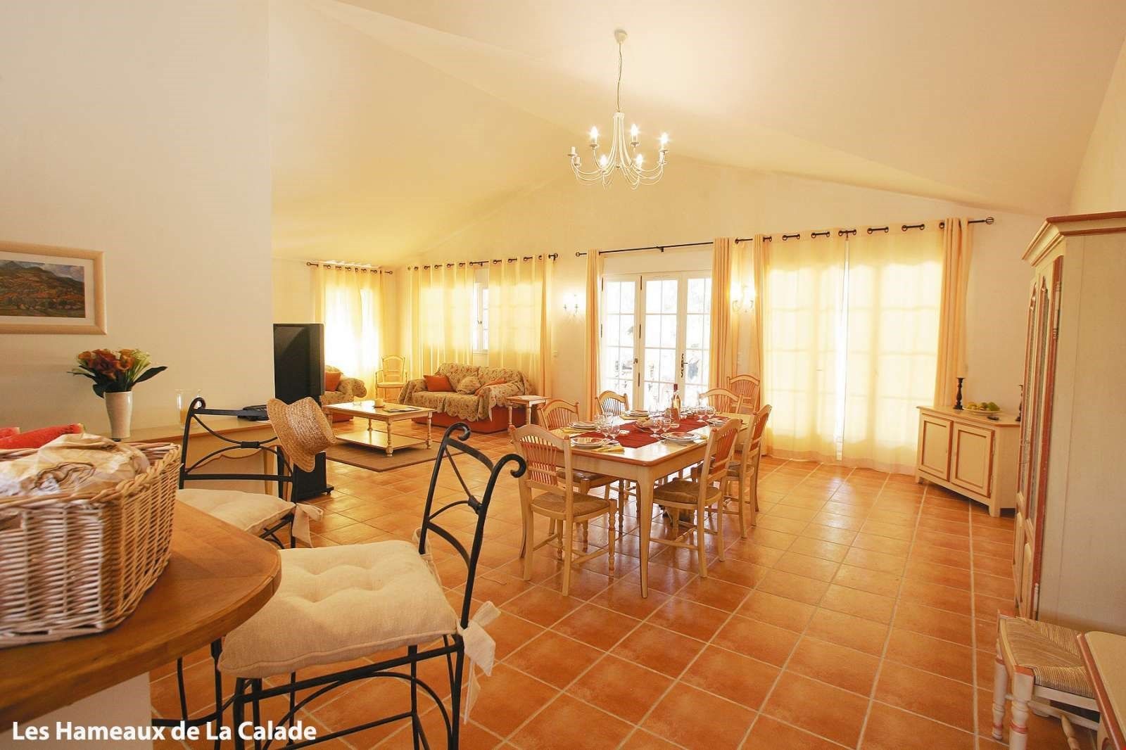 image Retreat back to your luxurious private home.