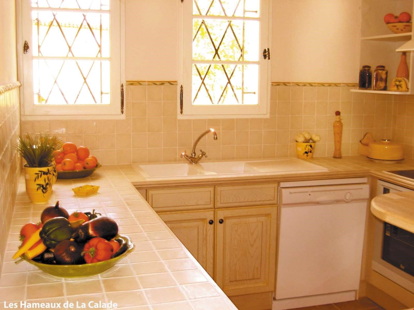 image Make a delicious meal in the fully equipped kitchen.