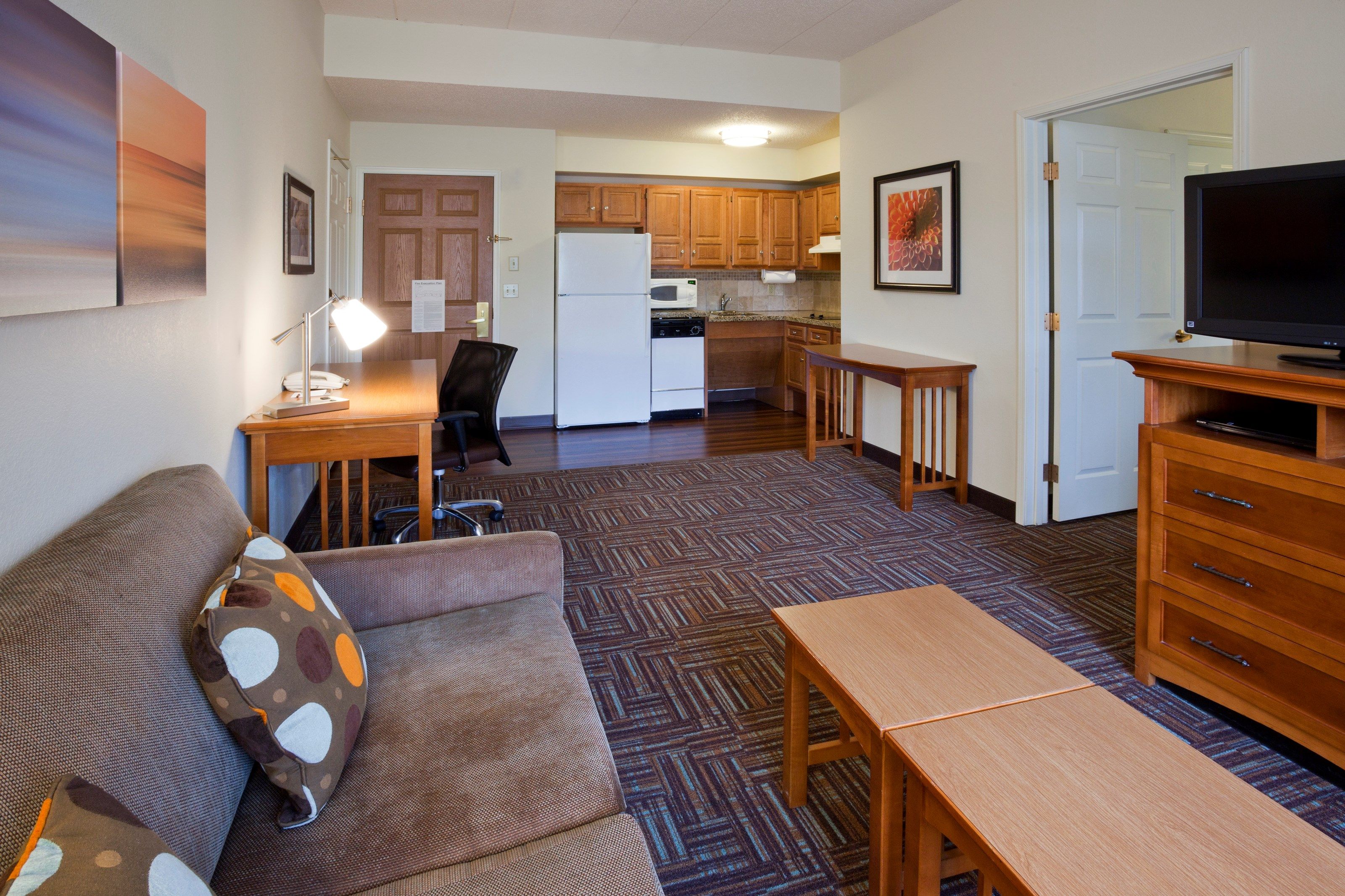 image Welcome to our elegant and modern suite.