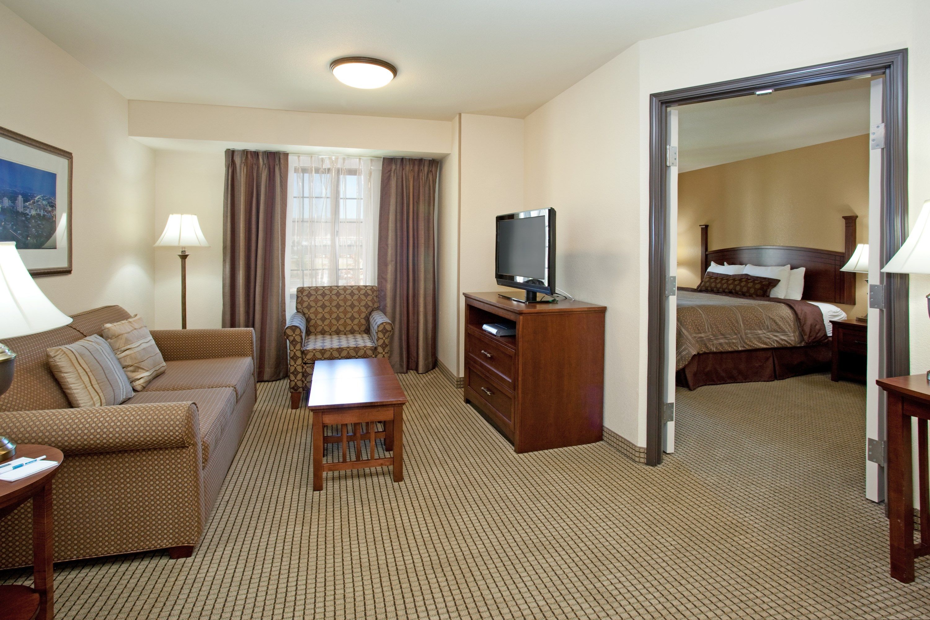image You'll love your stay in our modern and fully furnished suite.