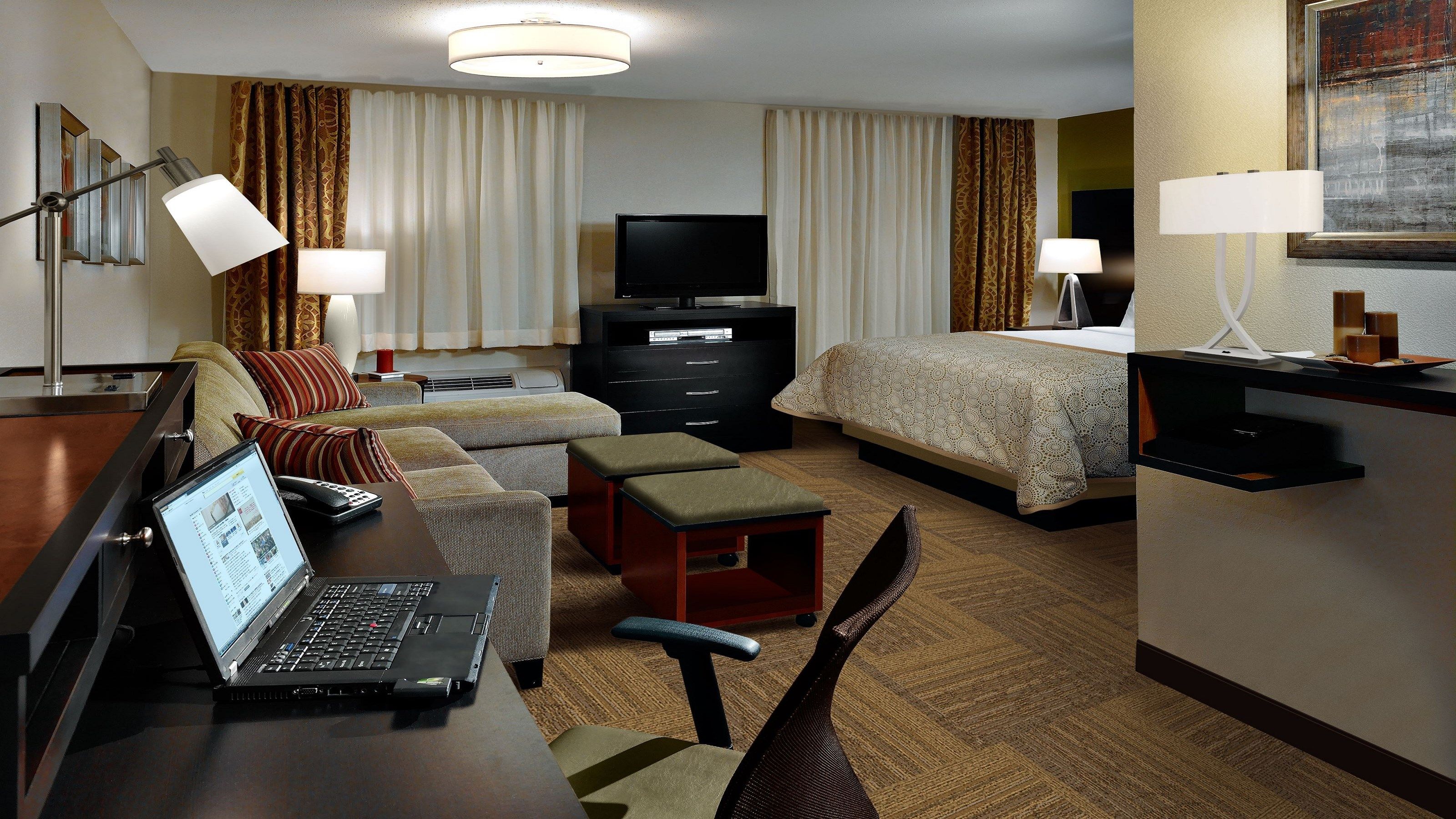 image Stay in our lovely suite after a great day!