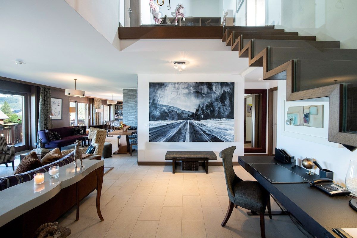 image Relax with friends and family in our luxurious duplex apartment.