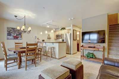 Spacious and modern, the living room is the perfect place to congregate after a day exploring the mountain.