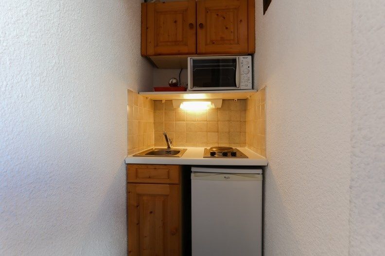 image Make a quick meal in your kitchenette.