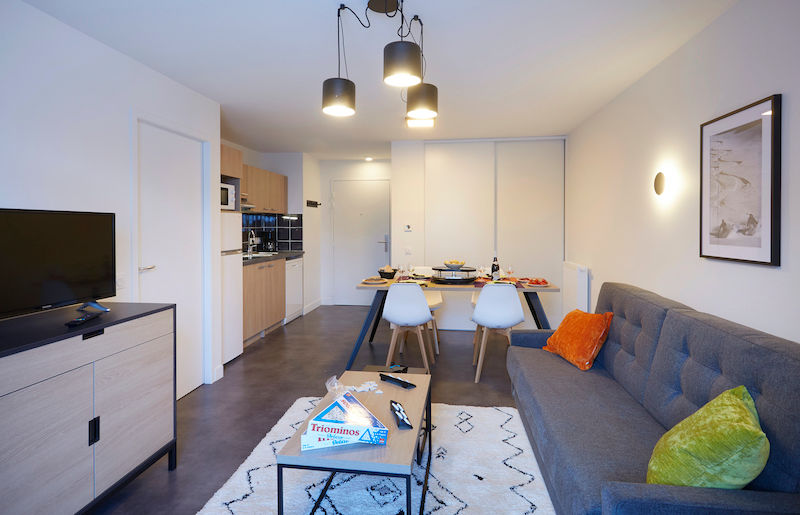 image Relax in the comfortable living space.
