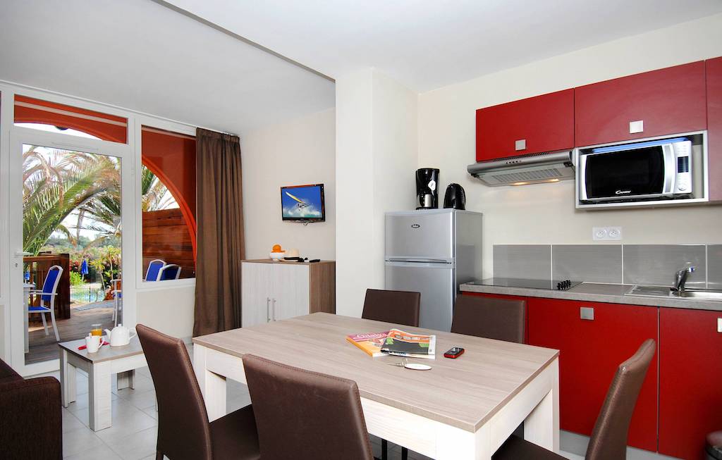 image Whip up a delicious meal in the kitchenette.