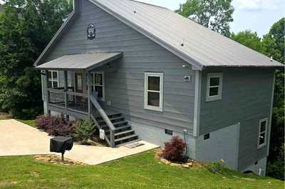 Escape to our lovely cabin in Servierville!