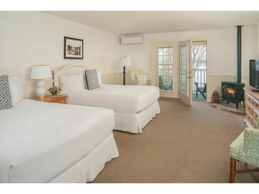 image You'll love our bright and open living area.