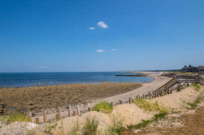 Enjoy the convenient beach access!