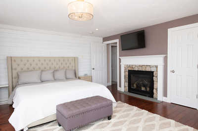 Get a peaceful night's sleep in our cozy master bedroom.