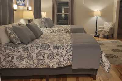 You'll love our comfortable queen beds.