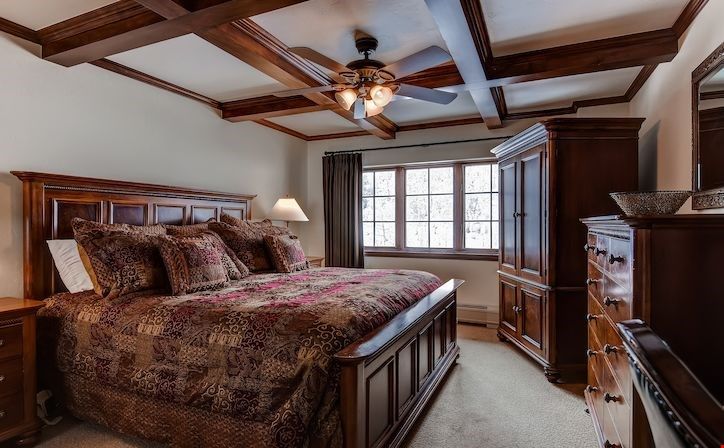 image Get a good night's rest in the spacious master bedroom. Bedding configurations vary.