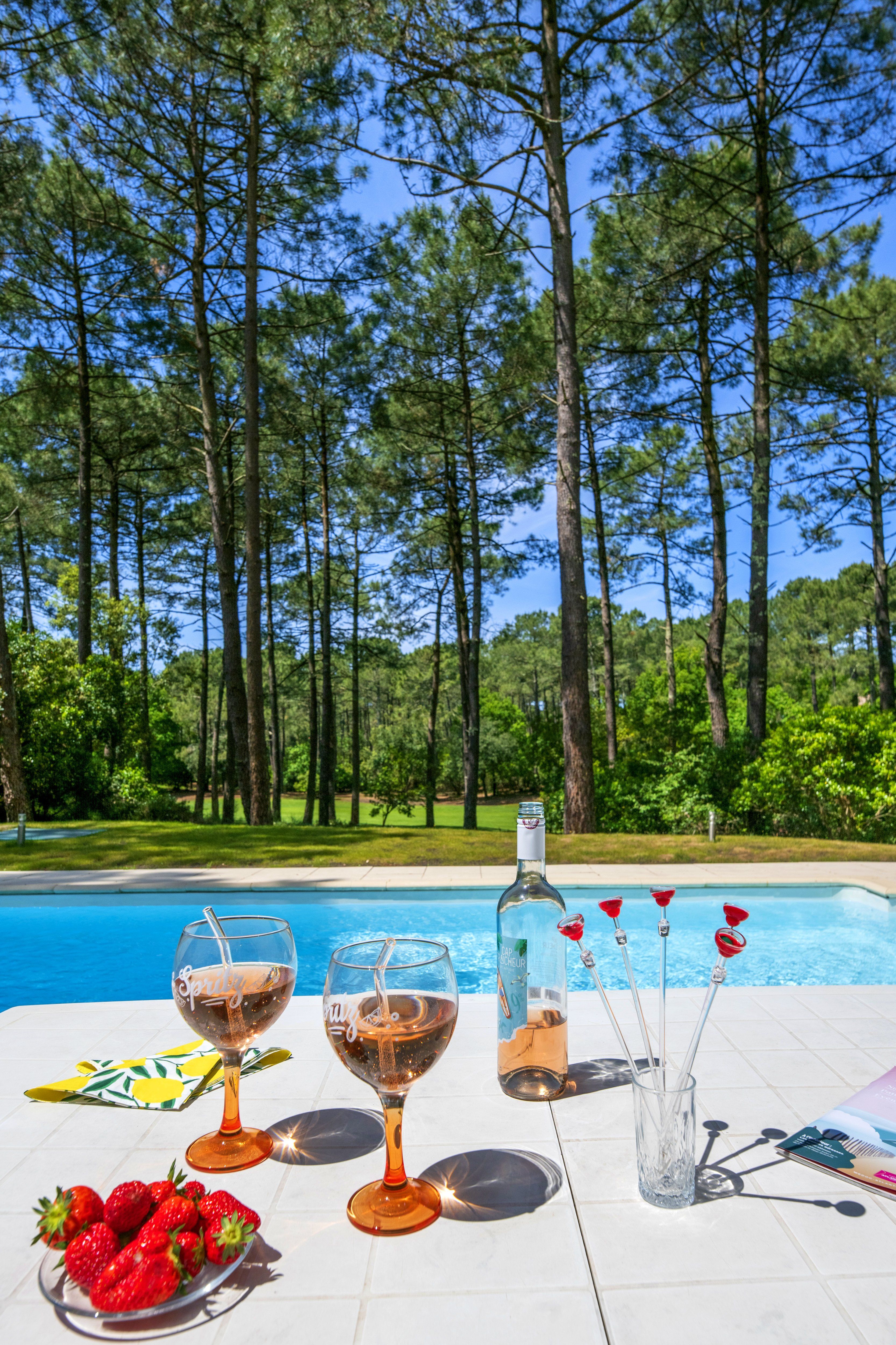 image A number of these units are available, and each is individually decorated. The images shown are a representation of the unit you will receive.