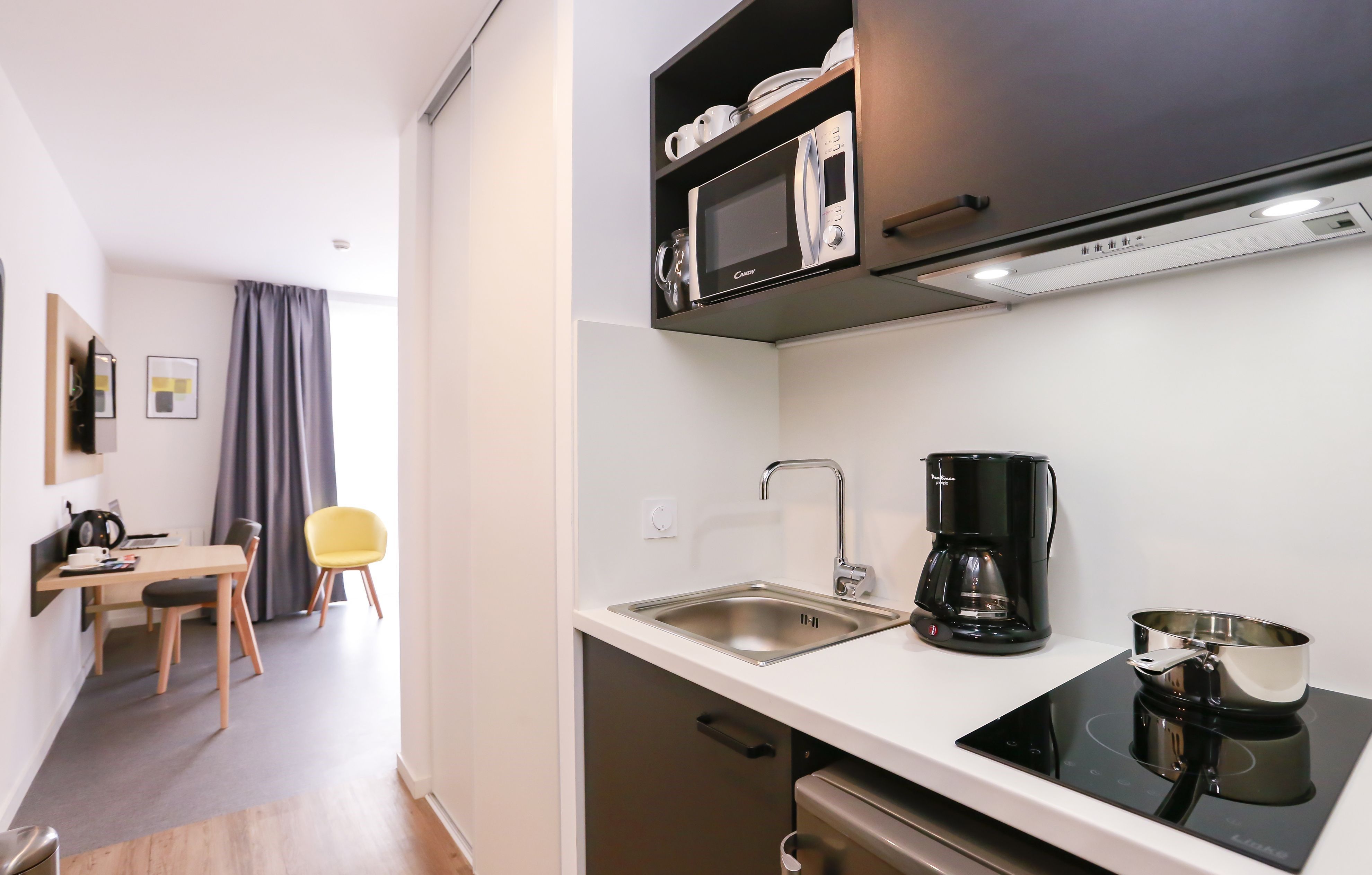 image The kitchenette is equipped with all the necessary appliances.