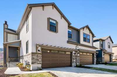 Unwind in a modern 1,837 sq ft mountain-view retreat that promises a blend of luxury and adventure in the heart of the Heber Valley.