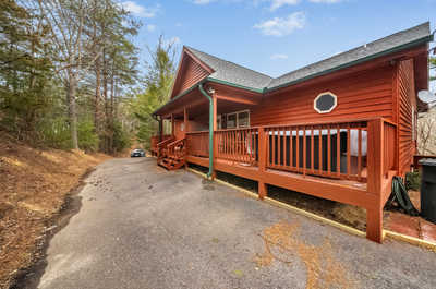 There is parking space for up to 5 cars in the driveway.