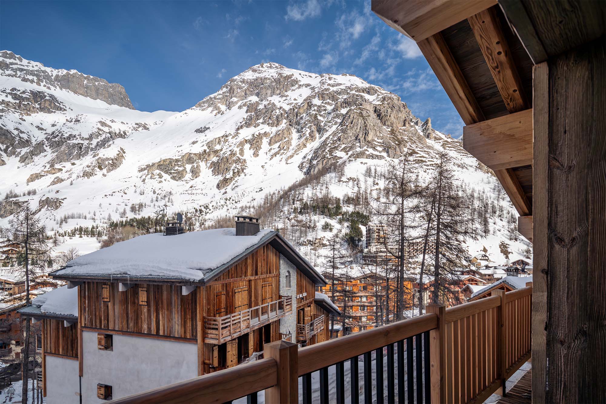 image Step out onto the balcony to take in the stunning alpine scenery, a perfect backdrop for your morning coffee or evening glass of wine.