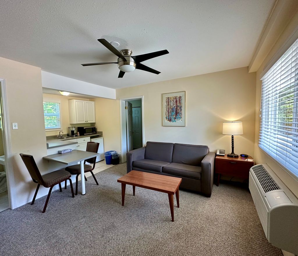 image Bright and inviting sitting area where families and friends can unwind after a day of exploring.