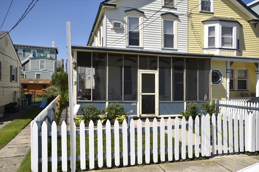 Bedroom House Cape May Nj Leavetown