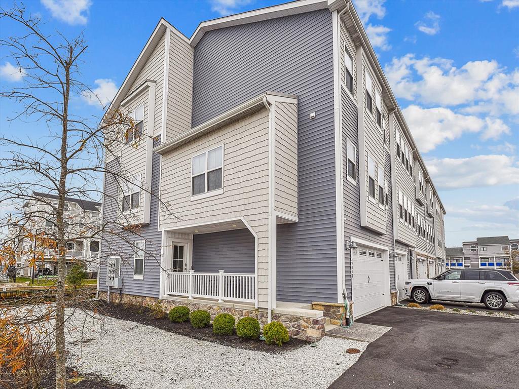 image A stunning corner unit offering extra privacy and beautiful water views.