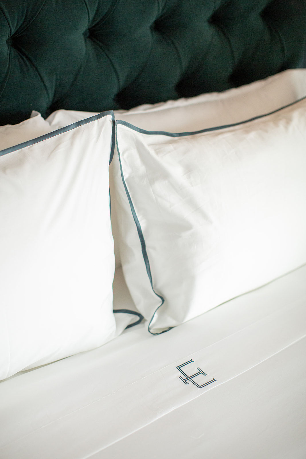 image Plush bedding with elegant detailing, ensuring a restful and luxurious night’s sleep.