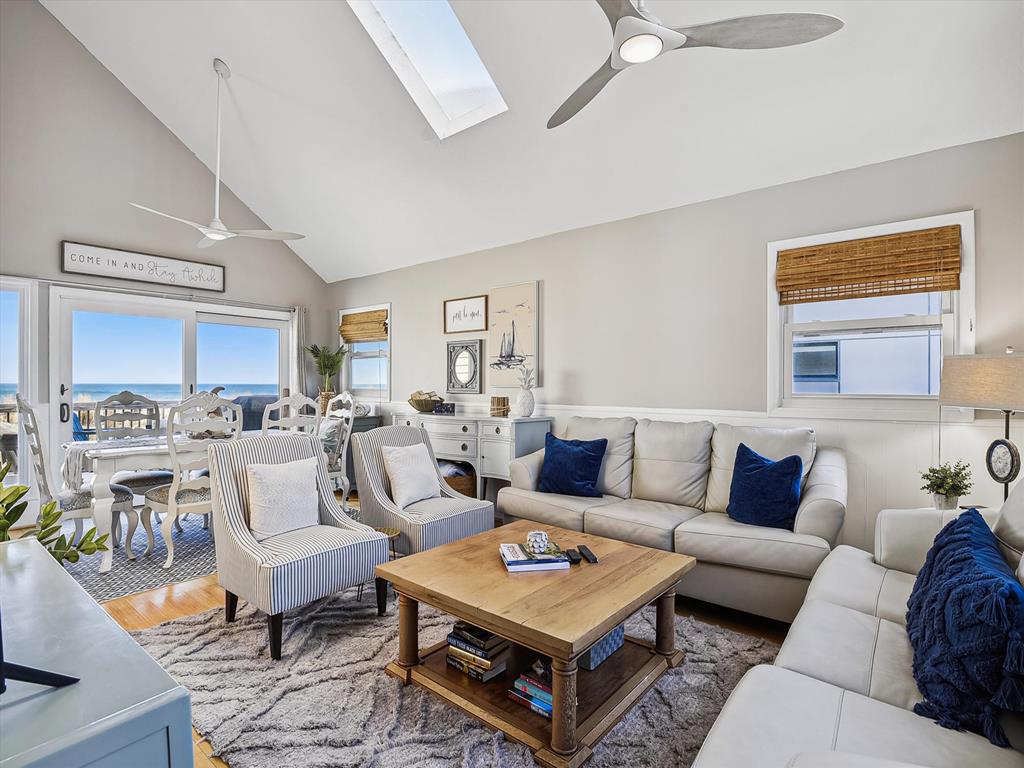 image Spacious and stylish living room, perfect for relaxing with family and friends.