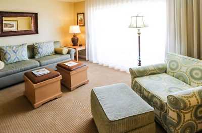 Each unit is unique. Decor and view may vary. 