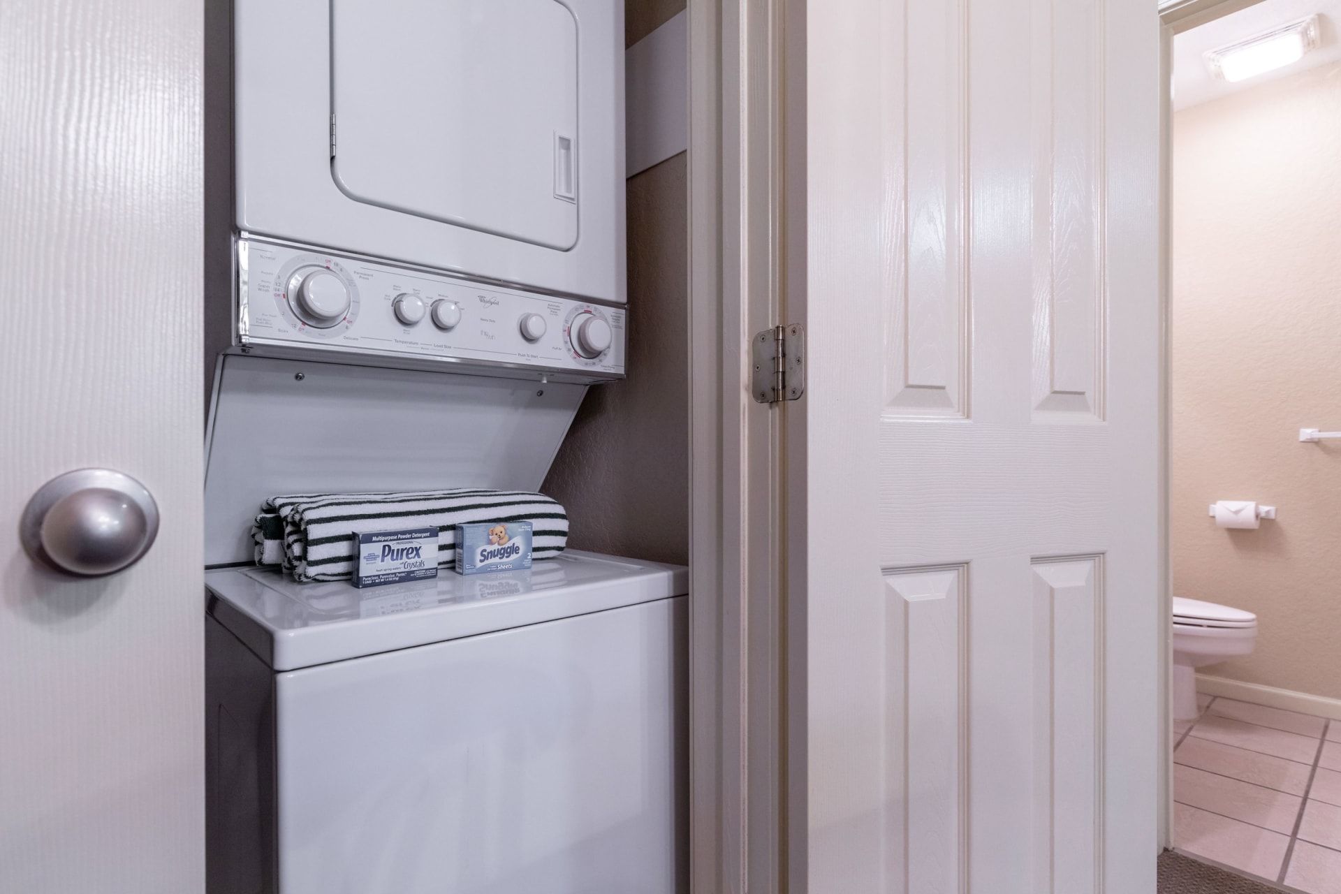 image In-suite washer and dryer so you can pack light and spend more time at Table Rock Lake