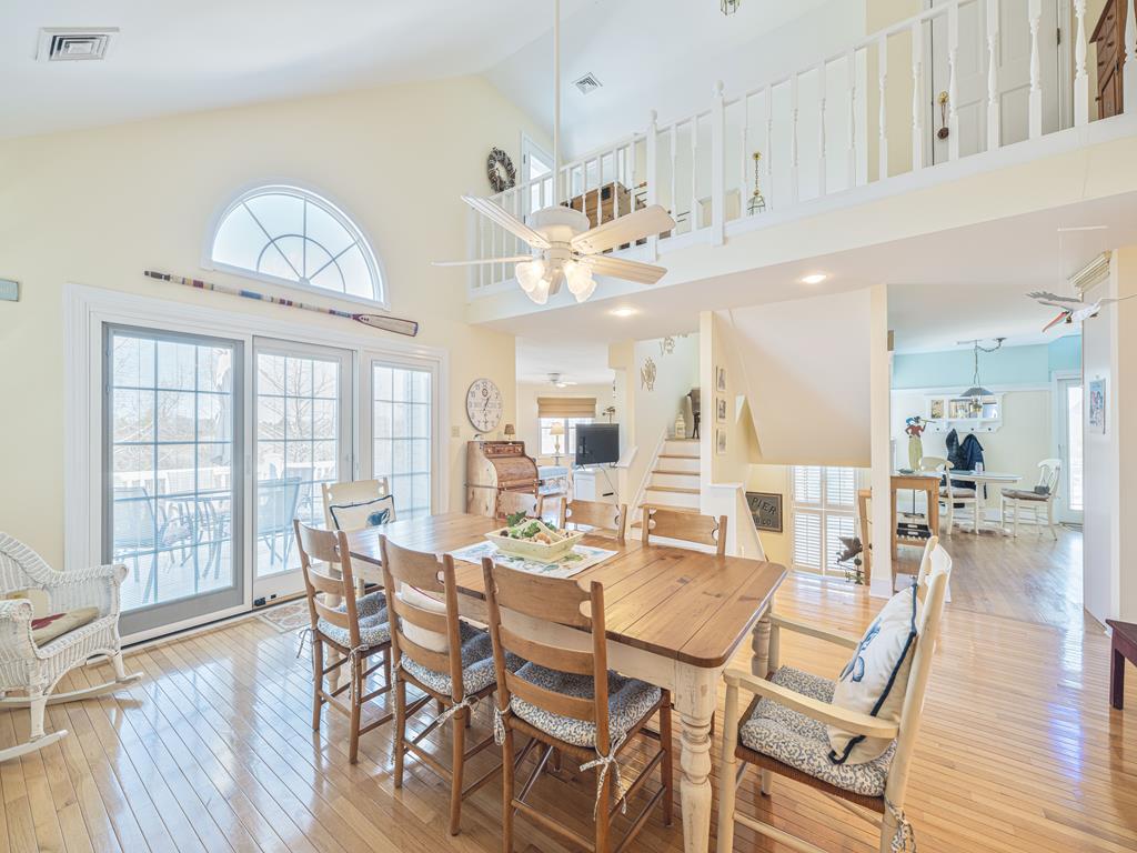 image Gather your loved ones in the spacious family area, where sunlight pours in and the warmth of togetherness creates unforgettable memories.