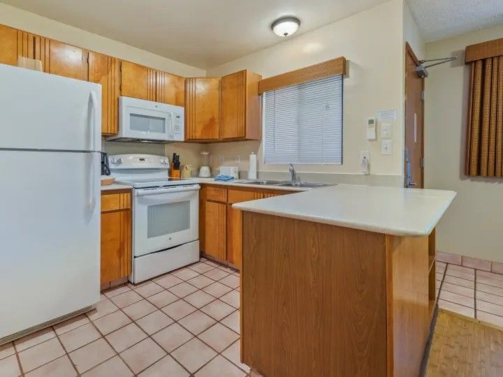 image Fully equipped kitchen ready for your culinary adventures
