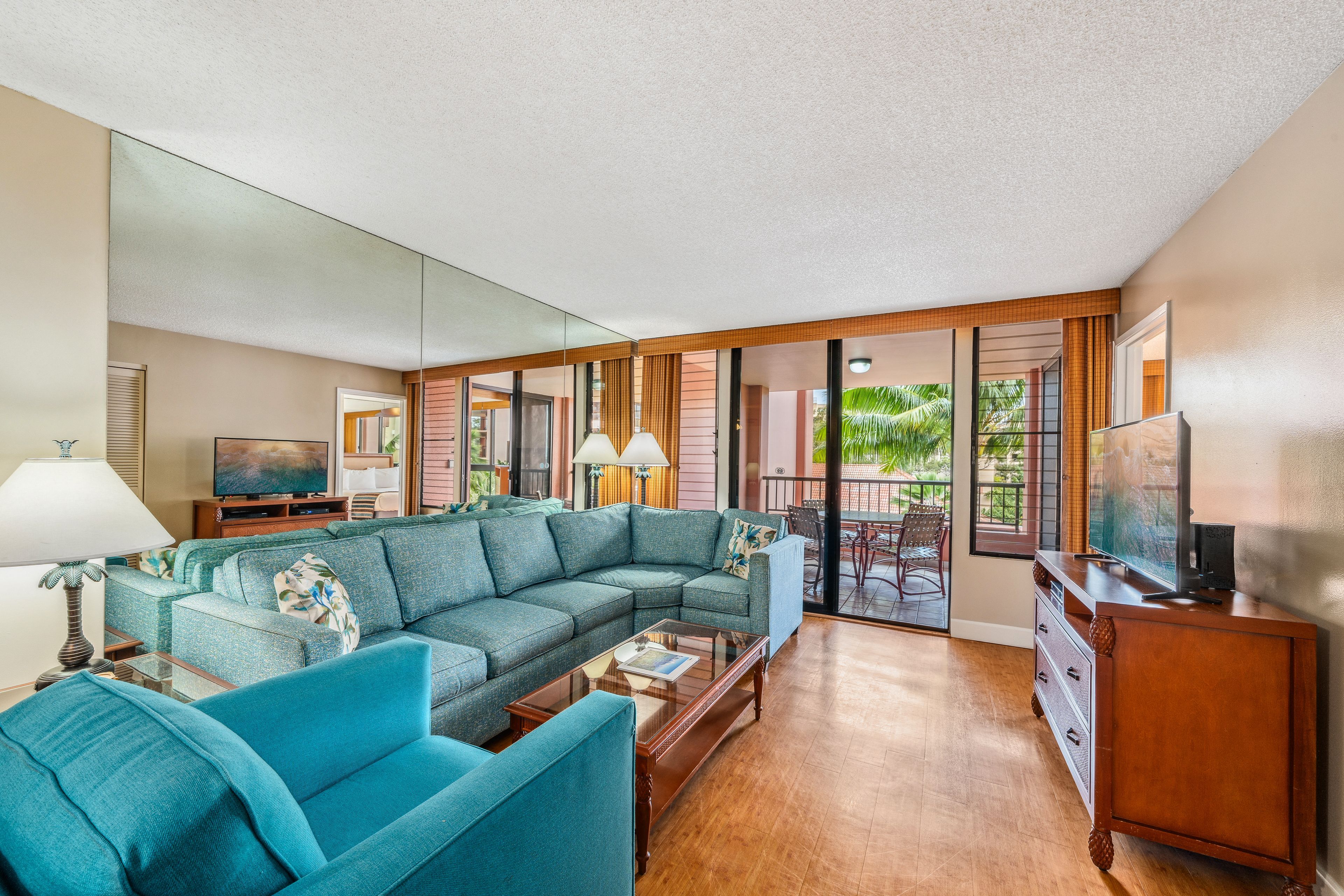 image Spacious living area perfect for relaxation and gatherings