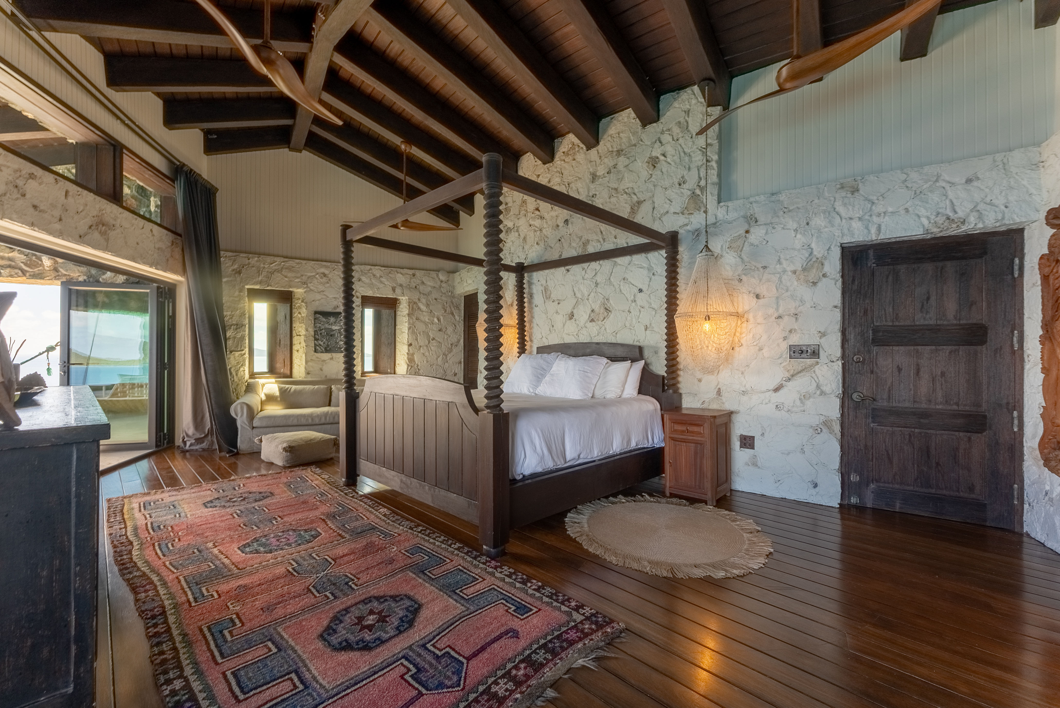 image A cozy corner perfect for lazy mornings and captivating sunsets awaits you.