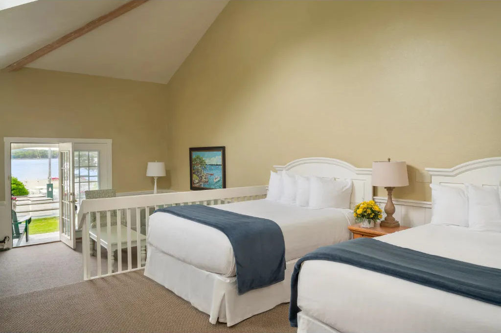 image Welcome to our lovely Lodge Room