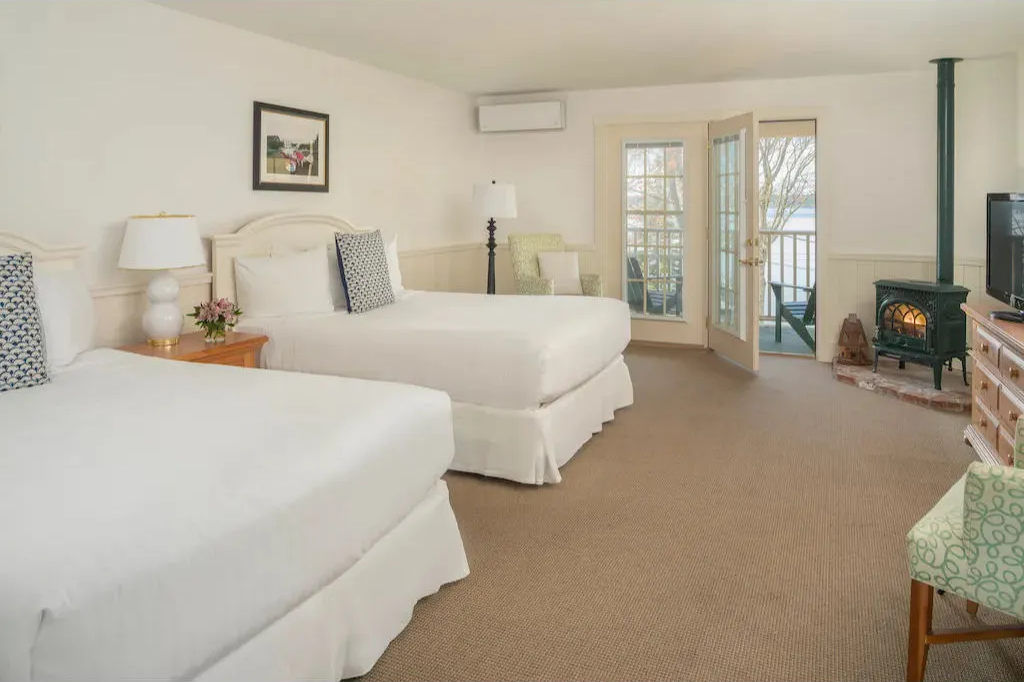 image You'll love our bright and open living area.