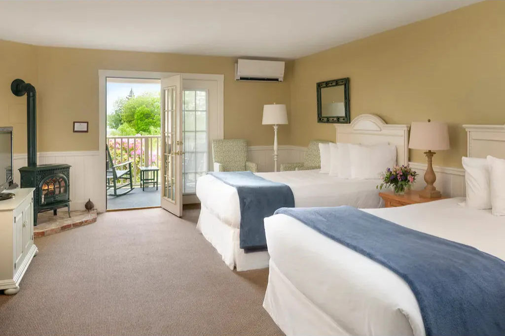 image You'll love our bright and open living area.