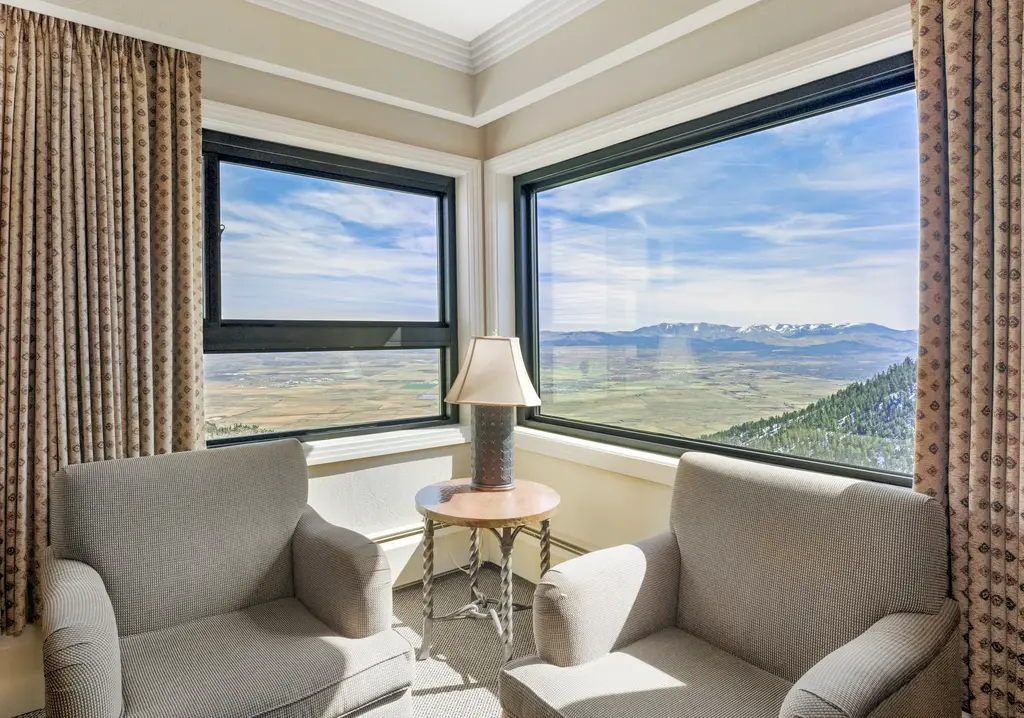 image Admire the views from this seating nook in the living room.