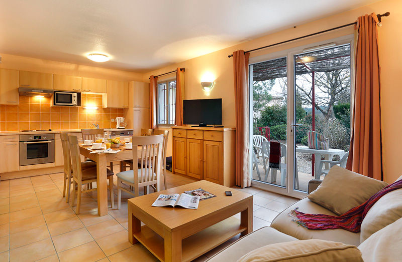 image Hob, microwave, dishwasher, and filter coffee machine — everything you need for a full morning in