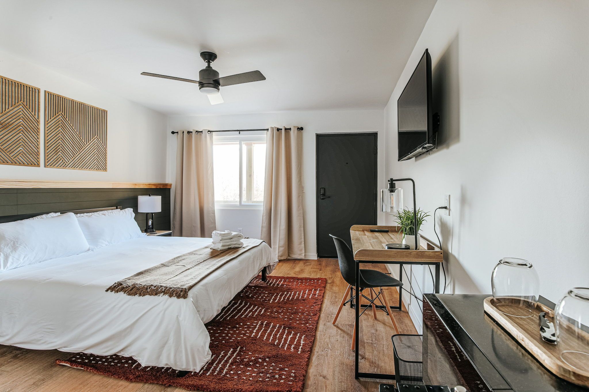 image Unwind in a chic retreat with a blend of comfort and elegance, ready for your next adventure.