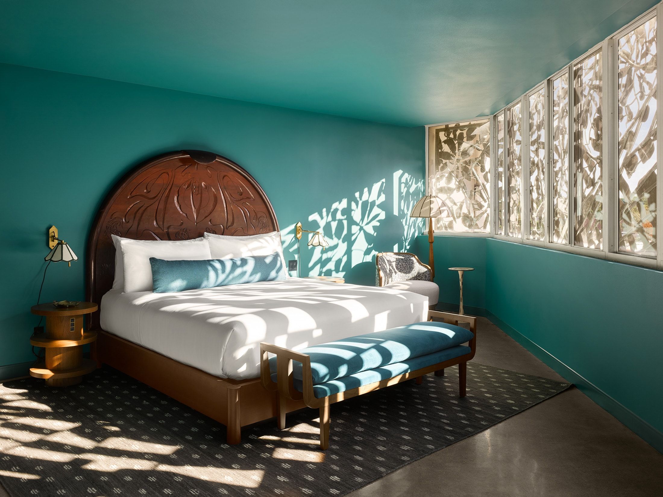 image Bright room with large windows and artwork