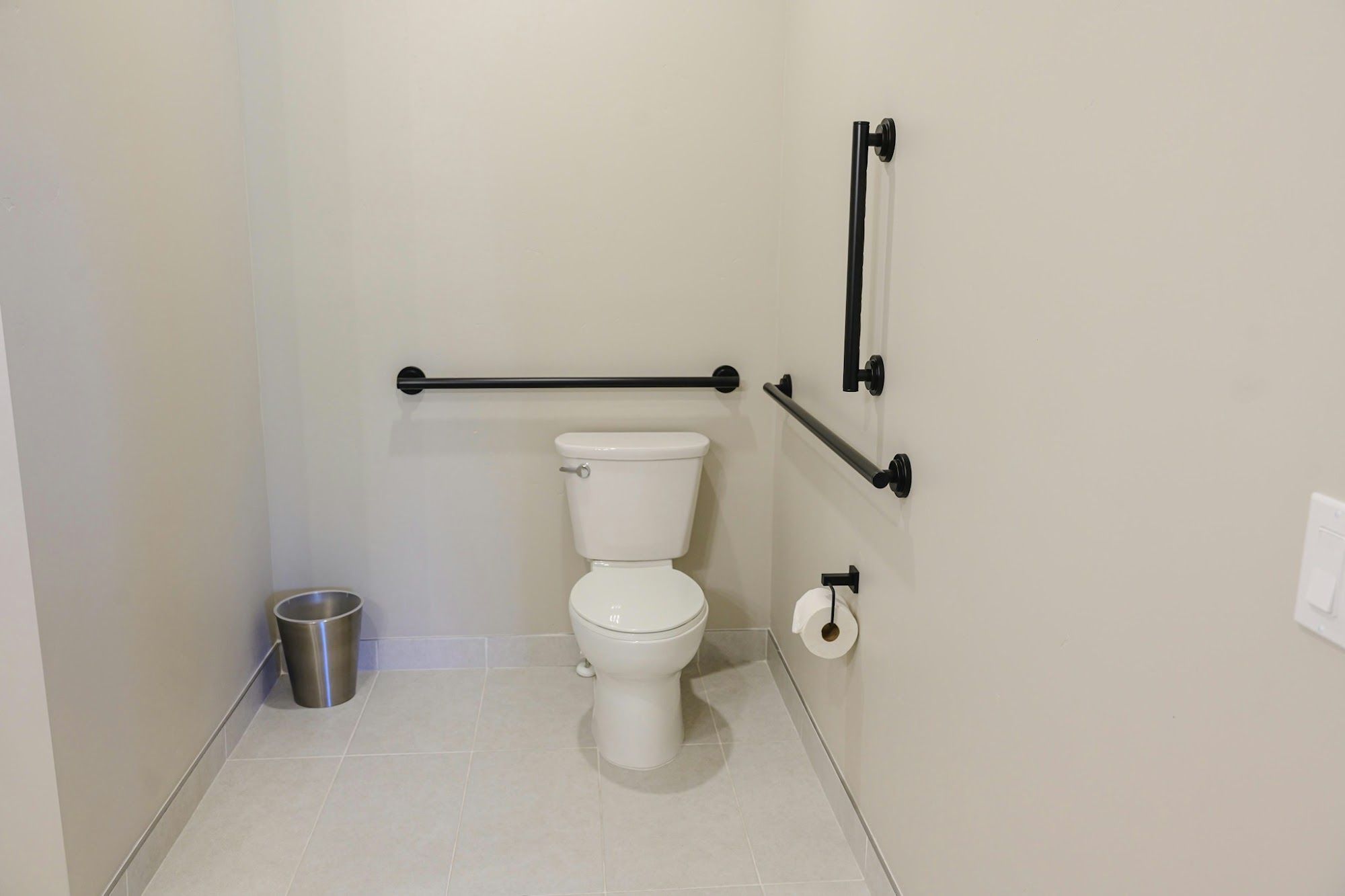 image Accessible bathroom with toilet grab bars