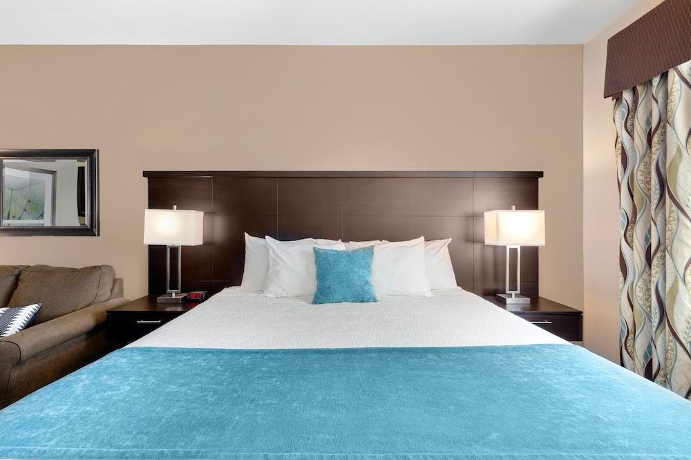 image King bed with pillow-top mattress
