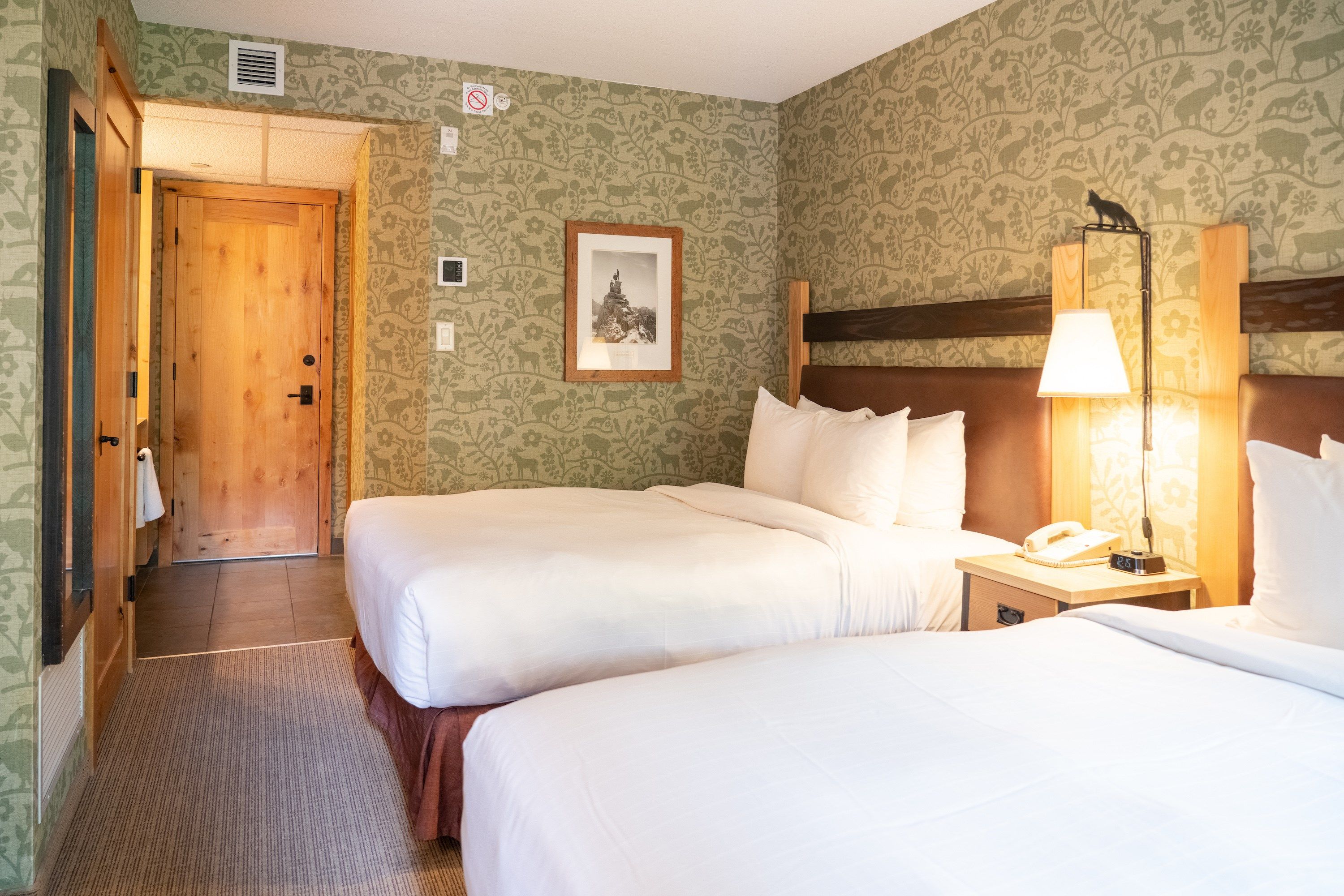 image Return to this cozy room with your close friends and family after a day in the spectacular Rockies.