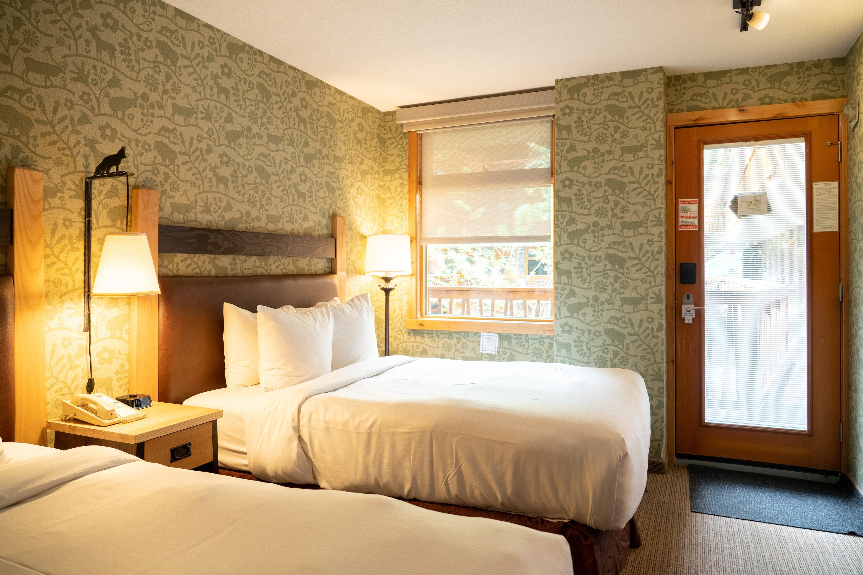 image Relax on one of the comfortable Double beds after a day in the mountains.