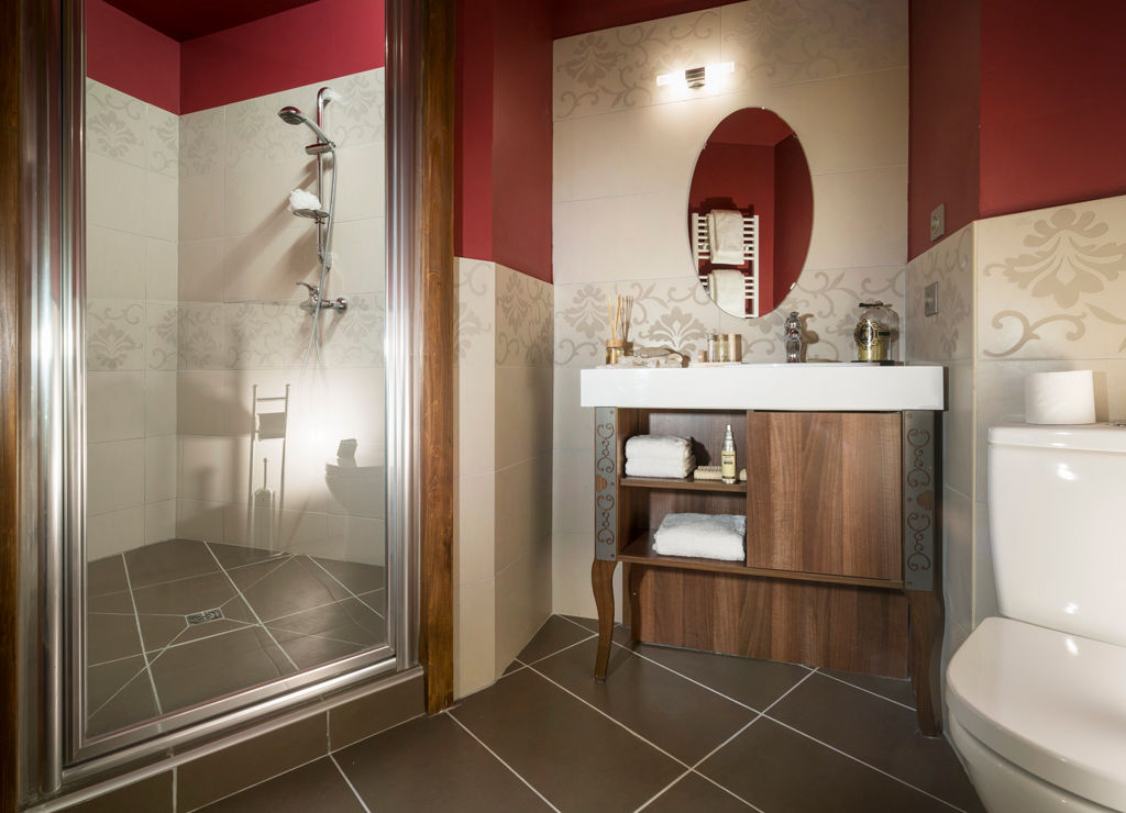 image A shower to warm up under after a day outdoors at 2,300m.