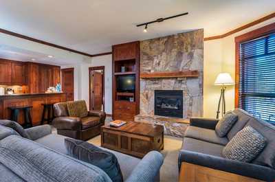 Take a seat in the comfy living room after a day on the slopes.