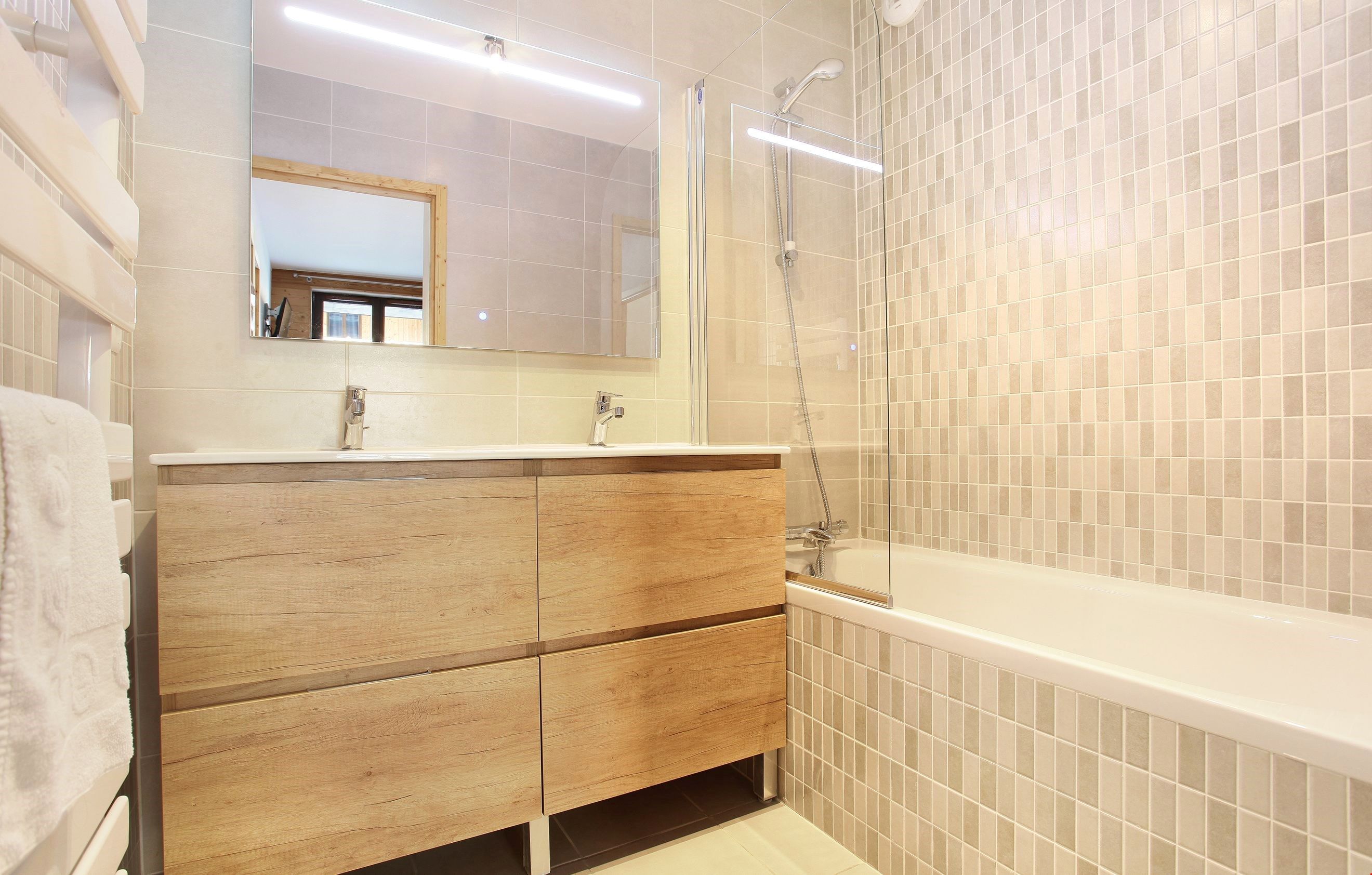 image This apartment comes equipped with a full bathroom with either a walk-in shower or a shower-tub combination
