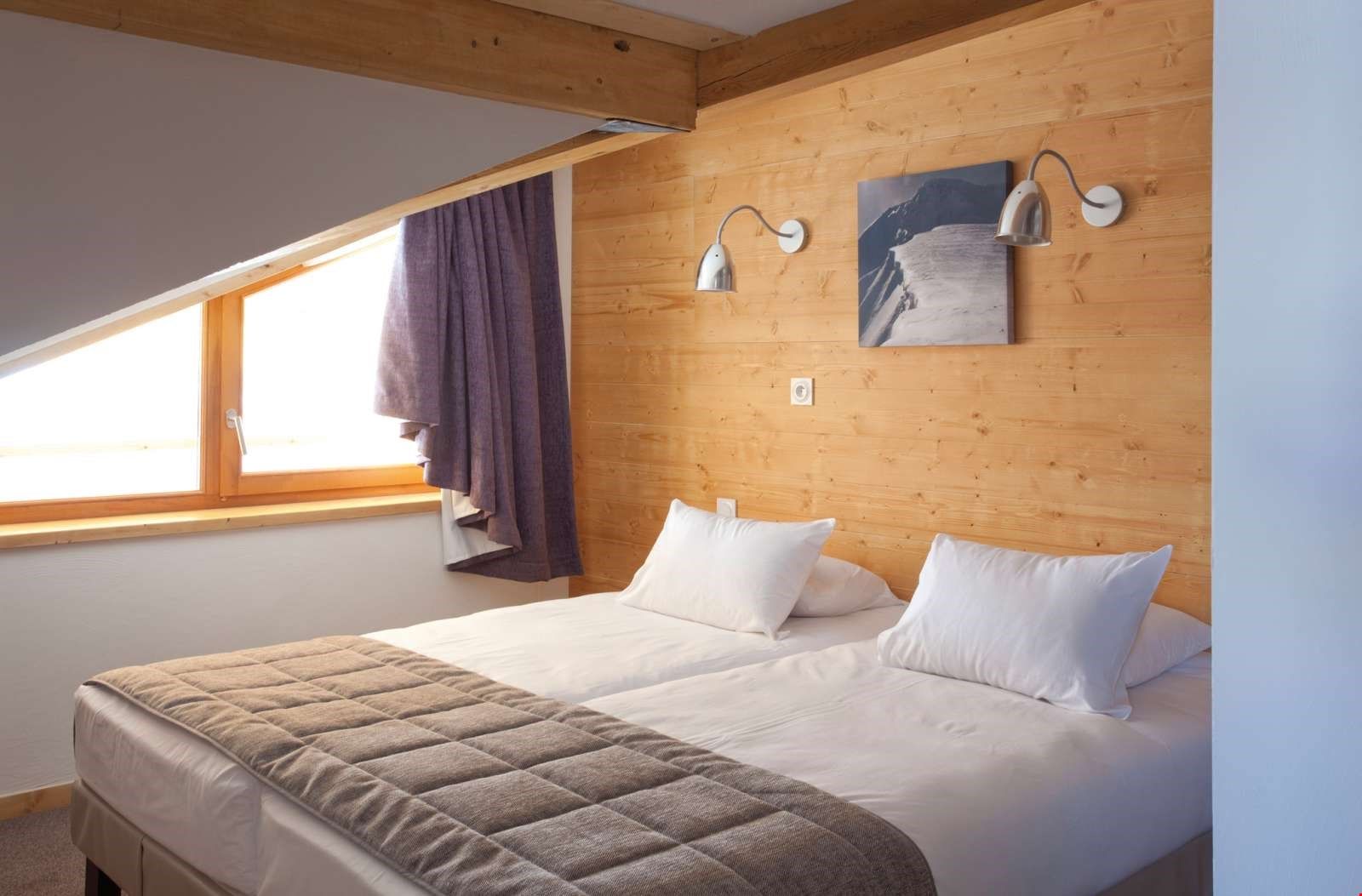 image Get a good night's rest in the spacious master bedroom.