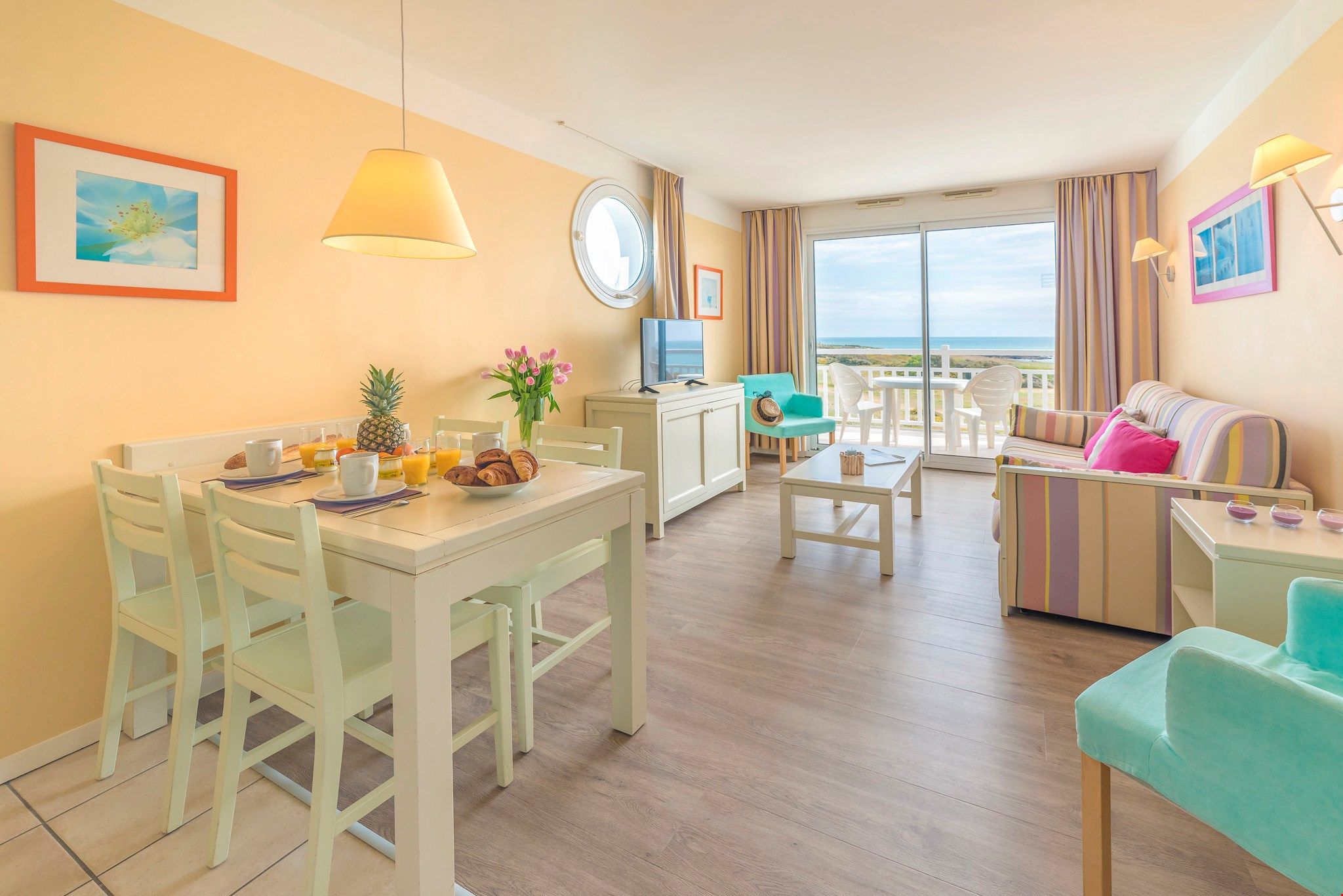 image Relax and unwind in your private unit.