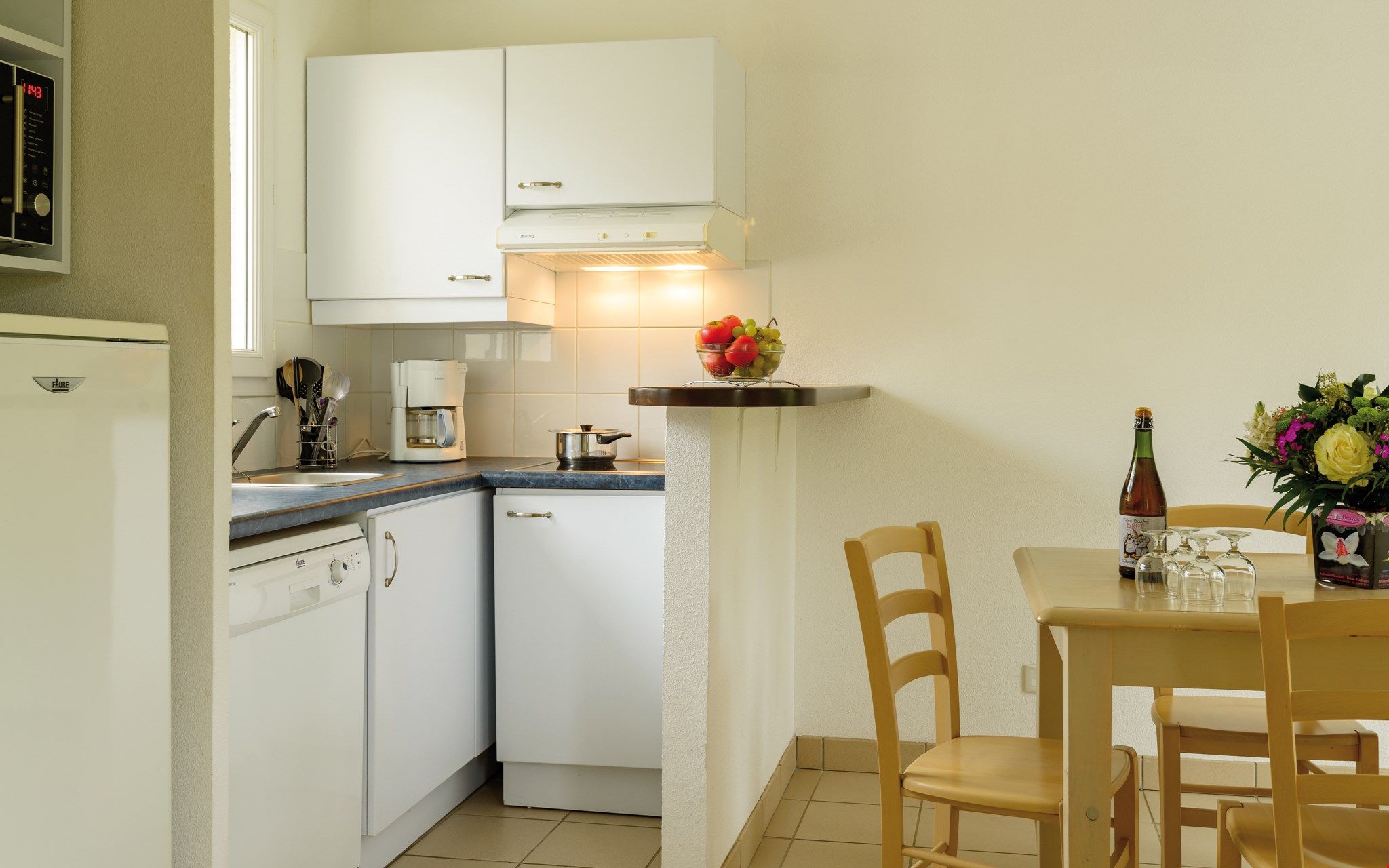 image Curb your appetite by indulging on a snack in your kitchenette!